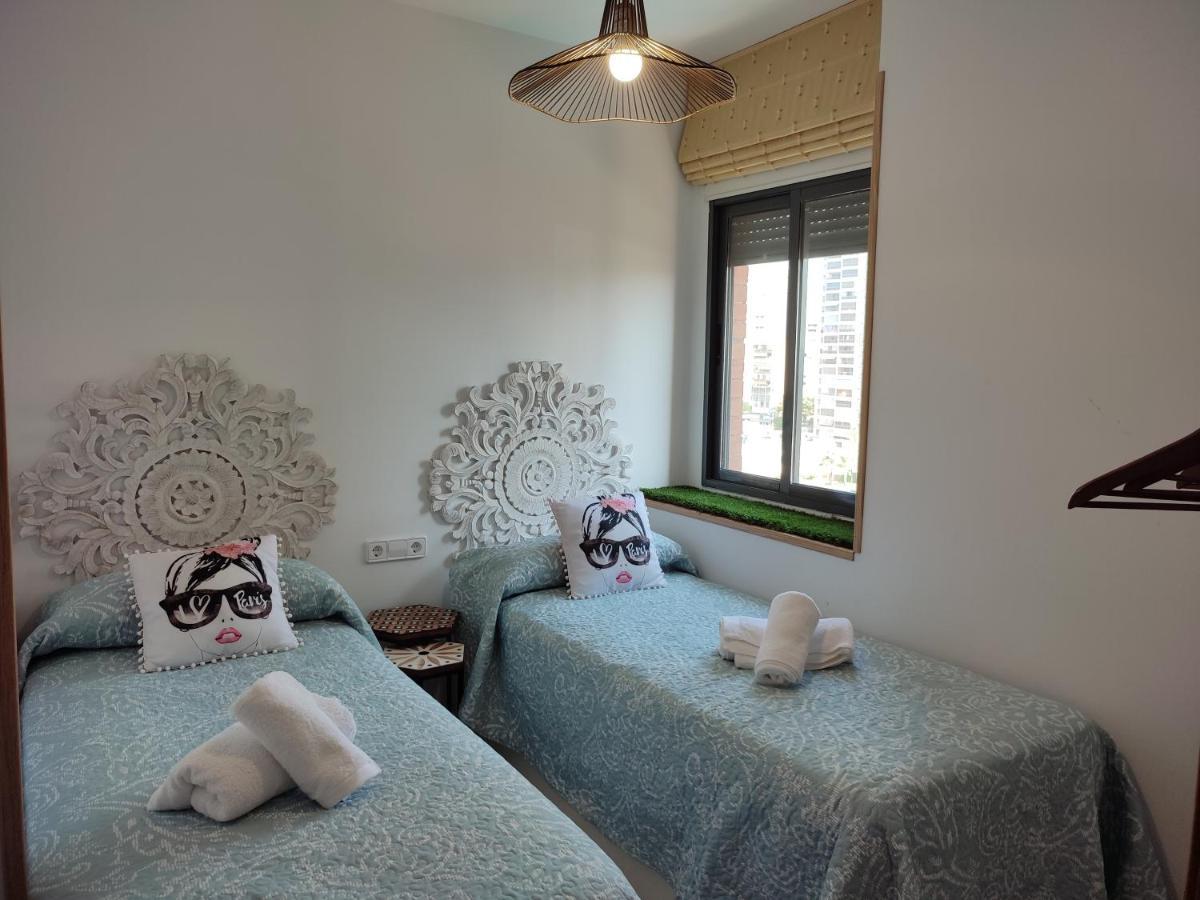 Junto Playa Levante Con Terraza Chill-Out-2 Wcs-A Estrenar Gemelos 23 Бенидорм Экстерьер фото